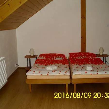 Apartmany Nad Otavou Zvikovske Podhradi Exterior photo